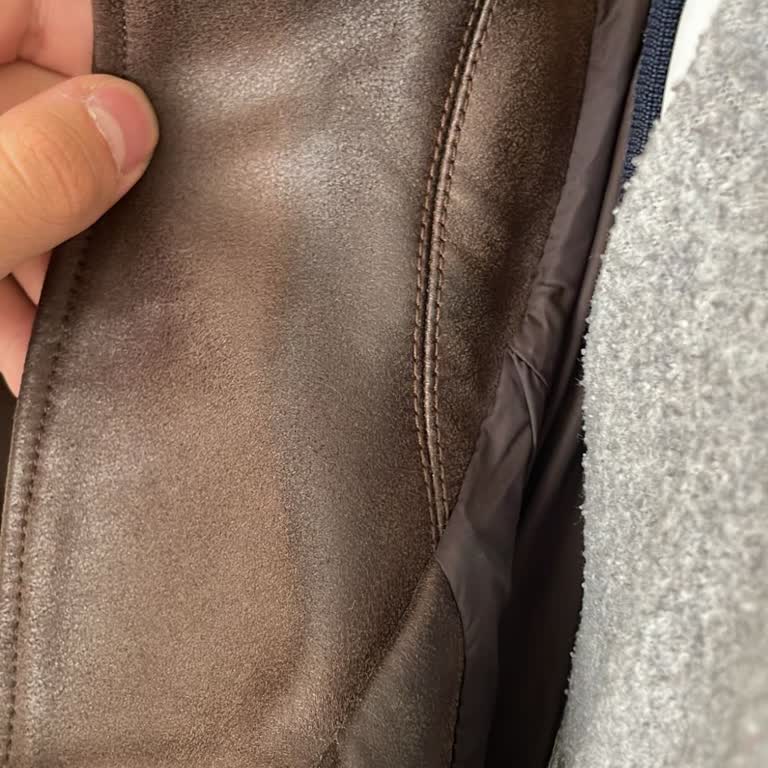 Mavi Deri Ceket Kısa Sürede Renk Verdi Mağaza İncelemesi Haksız Ve Çözüm Sunulmadı