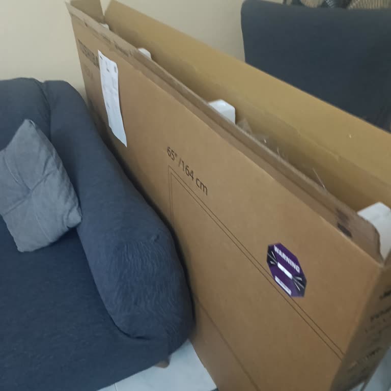 İki Kez Kırık Gelen Televizyon Ve Vestel'in İlgisizliği Ailemi Mağdur Etti