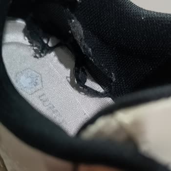 Kısa Sürede Deforme Olan Ayakkabıya Red Cevabı Hayal Kırıklığı Yarattı