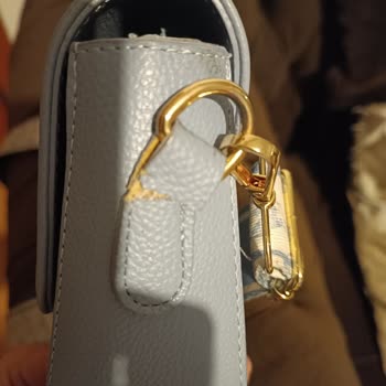 Boynerden Alınan Çantanın Kopçası Kısa Sürede Koptu Sorumluluk Bize Yüklendi