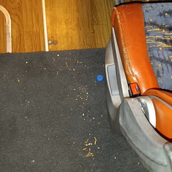 Metro Turizm Otobüslerinde Temizlik Sorunu Ve İlgisiz Personel