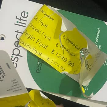 Koton Mağazasında Çocuk Montunda Farklı Fiyat Etiketleriyle Yanıltıcı Uygulama