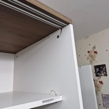 Deprem Sonrası Zor Şartlarda Aldığım Mobilyalar Kısa Sürede Kullanılamaz Hale Geldi