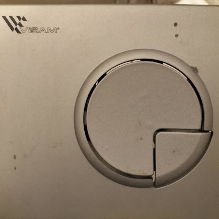 Visam Klozet Rezervuarında Sürekli Su Kaçağı Ve Değişim Talebi