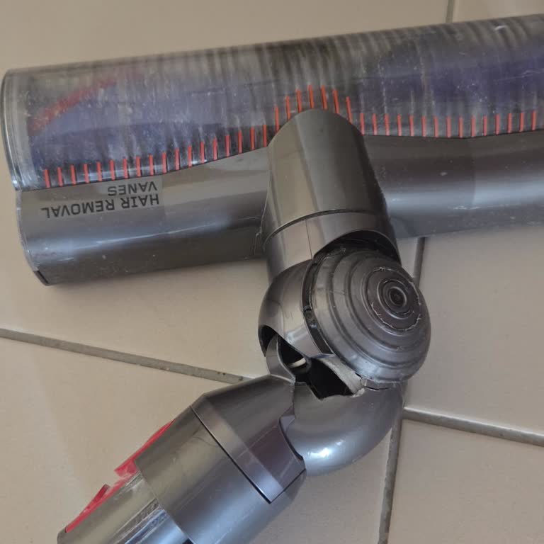 Dyson Garanti Parçası 11 Gündür Gönderilmiyor Mağduriyetim Artıyor
