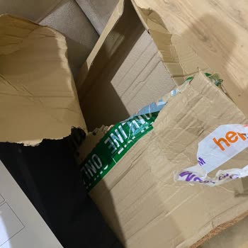 Boyner’den Sipariş Ettiğim Mont Özensiz Paketleme İle Korumasız Gönderildi