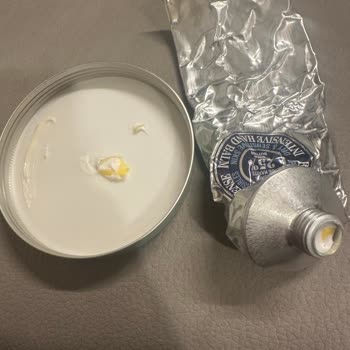 L’Occitane’dan Yabancı Madde Şoku Ve Yetersiz Çözüm!