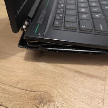 Monster Abra Dizüstü Bilgisayarımın Kırık Parçası Bulunamıyor, Mağduriyet Yaşıyorum