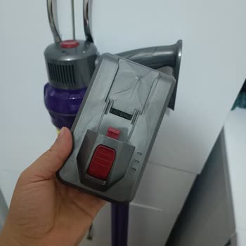 Kısa Sürede Bozulan Süpürge Ve Batarya Temininde Büyük Sorun