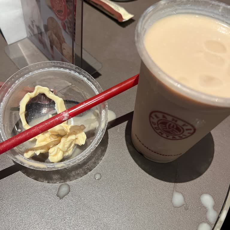 Kahve Dünyası Trabzon Forum’da Kötü Hazırlanan İçecek Ve İlgisiz Personel