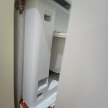 Arçelik Çamaşır Makinesi Özenli Kullanıma Rağmen Paslandı Ve Yüksek Maliyetli Arıza Çıkardı