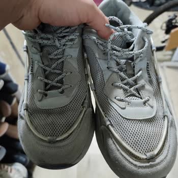 FLO’dan Alınan Ayakkabıların Kısa Sürede Deforme Olması Ve Garanti Sürecinde Mağduriyet