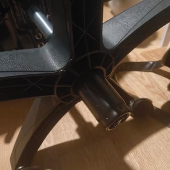 Koçtaş Rebelx Oyuncu Koltuğunun Tekerleği Kısa Sürede Kırıldı, Müşteri Hizmetlerine Ulaşamıyorum!