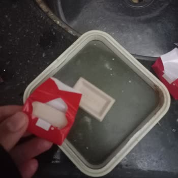 Tarihi Geçmemiş Çikolatada Bozulma Sağlığım Ve Güvenim Tehlikede