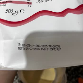 Ota Bebek İrmiğinde Ölü Kurtlar Ve Güvelerle Karşılaşmak Güvenimi Sarstı