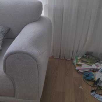 Aylarca Çözülmeyen Koltuk Kolu Sorunu Mağaza Ve Servis İlgisizliği