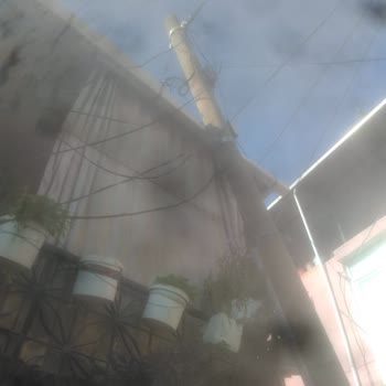 Tehlike Yaratan Telekom Direği İçin Acil Müdahale Talebi