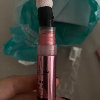 Yapışkan Ambalaj Ve Arızalı Mekanizma İle Kullanılamaz Ürün Teslim Edildi