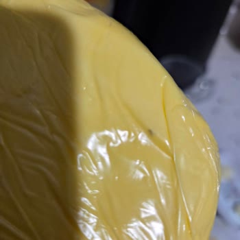 Kebir İki Paketin De Hem Dış Kısmında Hem De Açıldığında İç Kısmında Küfler Olması