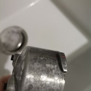 Bulaşık Makinesinde Yıkanan Espresso Makinesi Kolu Karardı Ve Kullanılamaz Hale Geldi