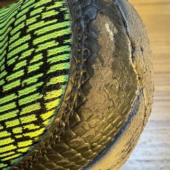 Kısa Sürede Deforme Olan Çocuk Ayakkabısı Ve Olumsuz İnceleme Sonucu