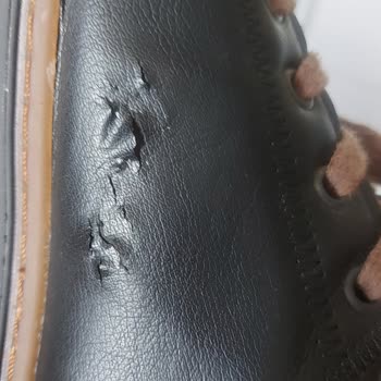 Kısa Sürede Deforme Olan Ayakkabı İçin İade Talebim Ve Olumsuz FLO Deneyimim