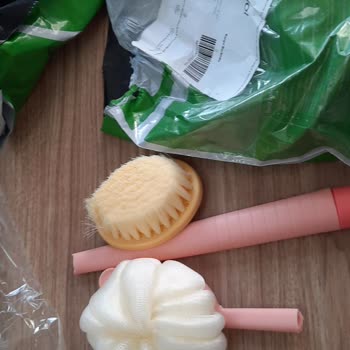 Kırık Gelen Duş Fırçası Nedeniyle Mağduriyetimin Giderilmesini İstiyorum