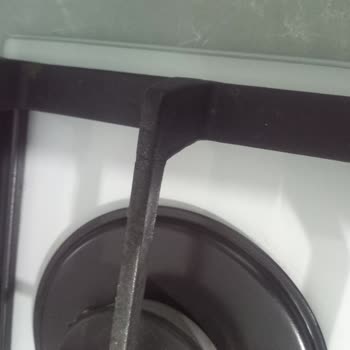 Yeni Aldığım Samsung Ocakta Döküm Izgara Çatladı, Garanti Kapsamında Ücret Talep Edildi