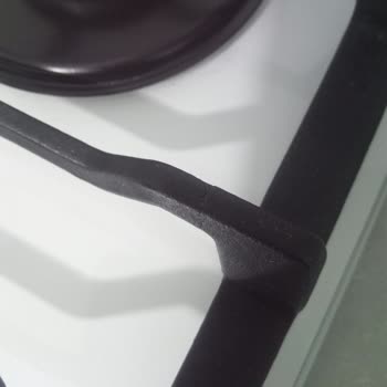 Yeni Aldığım Samsung Ocakta Döküm Izgara Çatladı, Garanti Kapsamında Ücret Talep Edildi