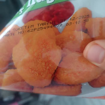 Son Kullanma Tarihi Geçmemiş Nugget'ta Küf Şoku Ve Mağduriyet