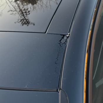 Seyir Halindeyken Kendiliğinden Patlayan Cam Ve Sonuçsuz Kalan Garanti Süreci