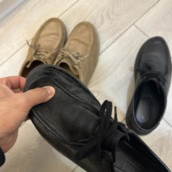 Hakiki Deri Vaadi Hayal Kırıklığına Dönüştü: Kısa Sürede Kullanılamaz Ayakkabı