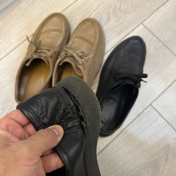 Hakiki Deri Vaadi Hayal Kırıklığına Dönüştü: Kısa Sürede Kullanılamaz Ayakkabı