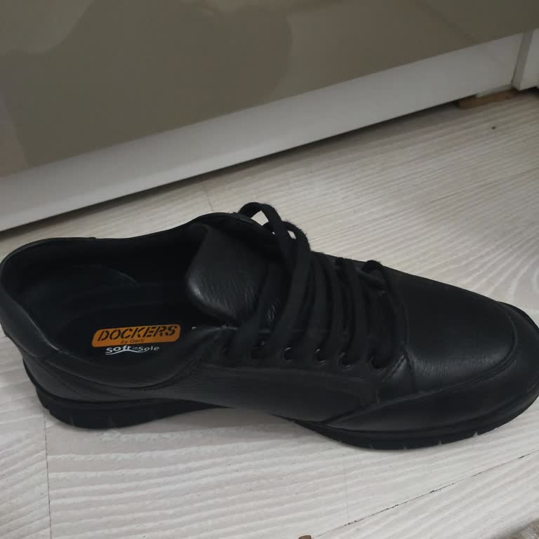 Zapatos Dockers incómodos sin poder usarlos, pido cambio o reembolso