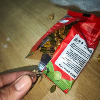 Fropie Kuruyemiş Paketinden Kuş Tüyü Çıkmasıyla Yaşadığım Hijyen Endişesi