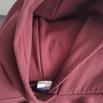 LTB Espark Mağazasından Alınan Sweatshirtte Kısa Sürede Tüylenme Hayal Kırıklığı