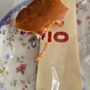 Espressolab Chicken Korean Sandviçte Büyük Kemik Parçası: Gıda Güvenliği Endişesi