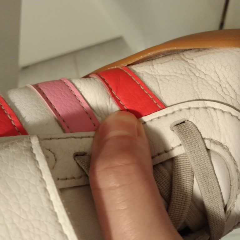 Adidas Çocuk Ayakkabısı Kısa Sürede Deforme Oldu, İade Sürecinde İlgisizlik