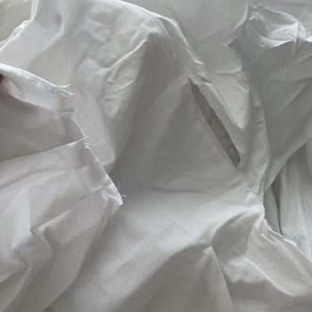 Eksik Dikimli Ve Özensiz Elbise Teslimatı Nedeniyle Hayal Kırıklığı