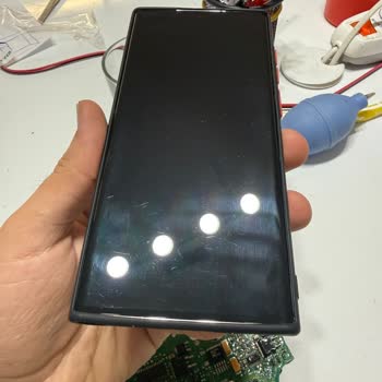 Mükemmel Kalite Diye Aldığım Telefon Kusurlu Ve Farklı Renkle Gönderildi, İade Talebim Karşılanmadı