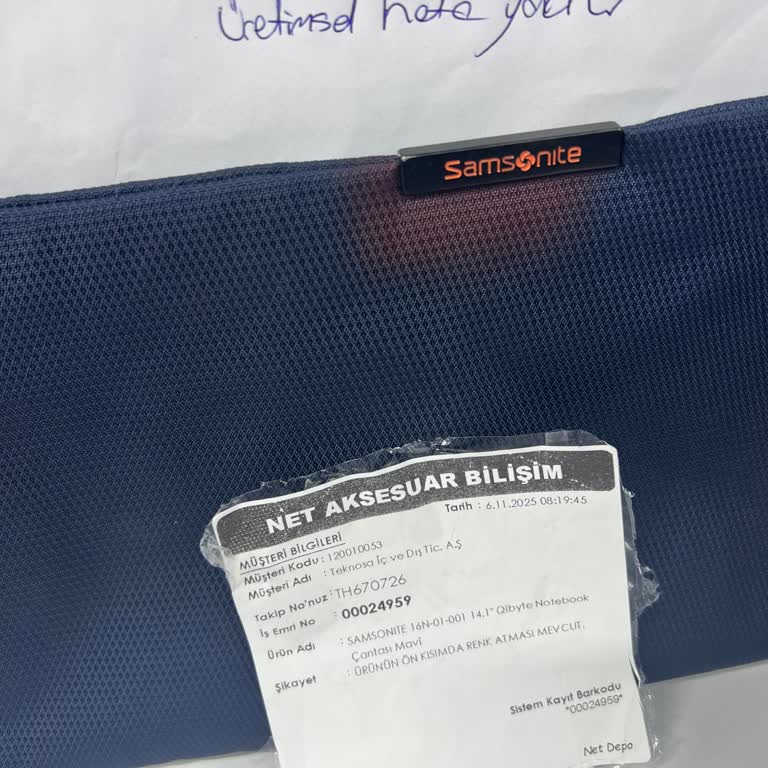 Samsonite Çantada Logo Boyası Akıyor, Kalite Sorunu Giderilmiyor