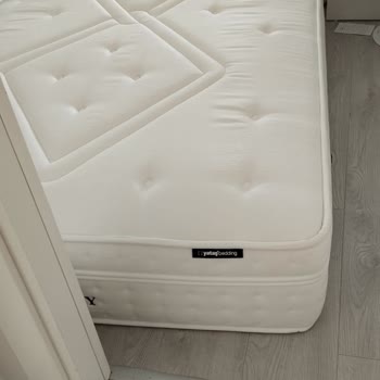 Yataş’tan Alınan İki Yatakta Çökme Ve Servis Ekibinin Saygısız Tutumu Mağduriyet Yarattı