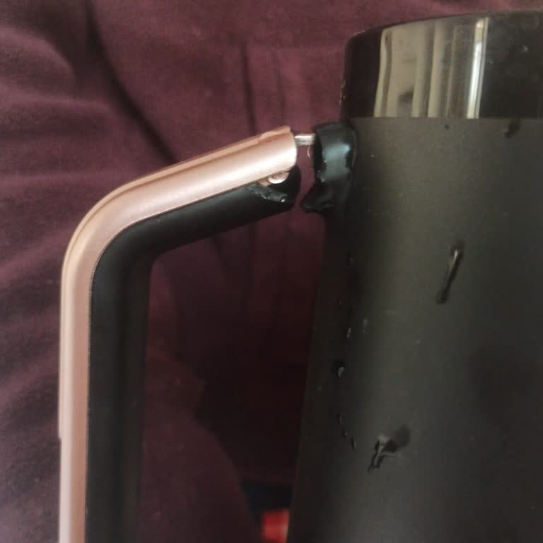 Kırık Gelen Kahve Makinem Serviste Bekletildi Değişim Talebim Karşılanmadı