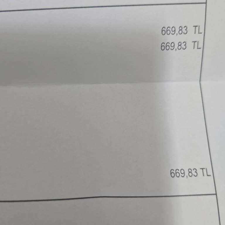 Haberim Olmadan Yapılan 700 TL'lik İşlemin İadesini Talep Ediyorum