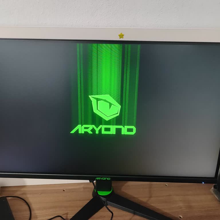 Neredeyse Yeni Monitörümde Üretim Hatası: Parça Değişimi Değil, Sıfır Ürün İstiyorum!