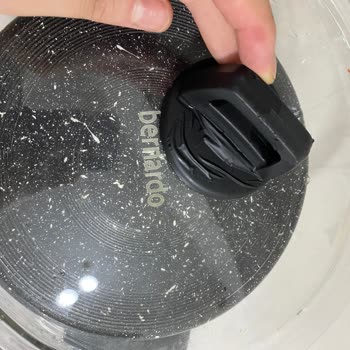 İlk Kullanımda Bernardo Tencere Kapağında Boya Soyulması Ve Mağduriyet