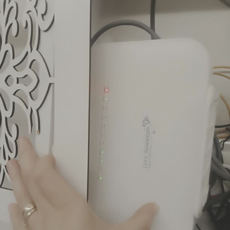 36 Saattir Devam Eden İnternet Kesintisine Yerinde Müdahale Talebi