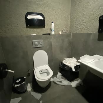 Hijyen Sorunu Ve Söz Verilen İkramın Uygulanmaması Nedeniyle Güven Kaybı