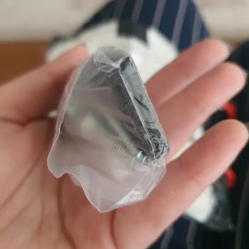 650 TL Ödediğim Allık Yerine Kargodan Vida Ve Metal Parçalar Çıktı Trendyol Express İlgisiz