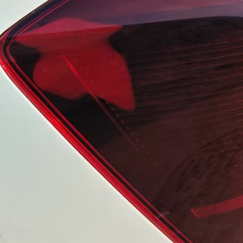 Sıfır Araçta Tekrarlayan Stop Lambası Buğulanması Mağduriyeti